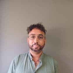Kévin aide à domicile