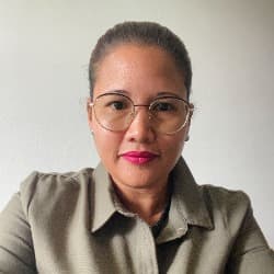 Anaïs aide à domicile