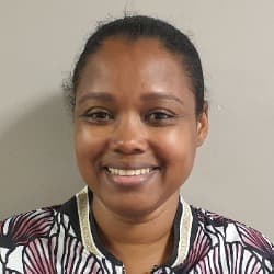 Laetitia aide à domicile
